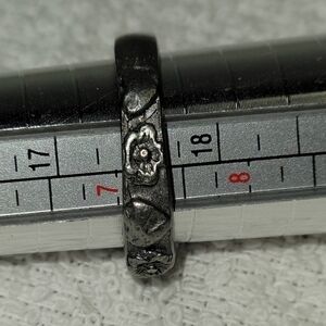 Heart and Flower Ring Size 7